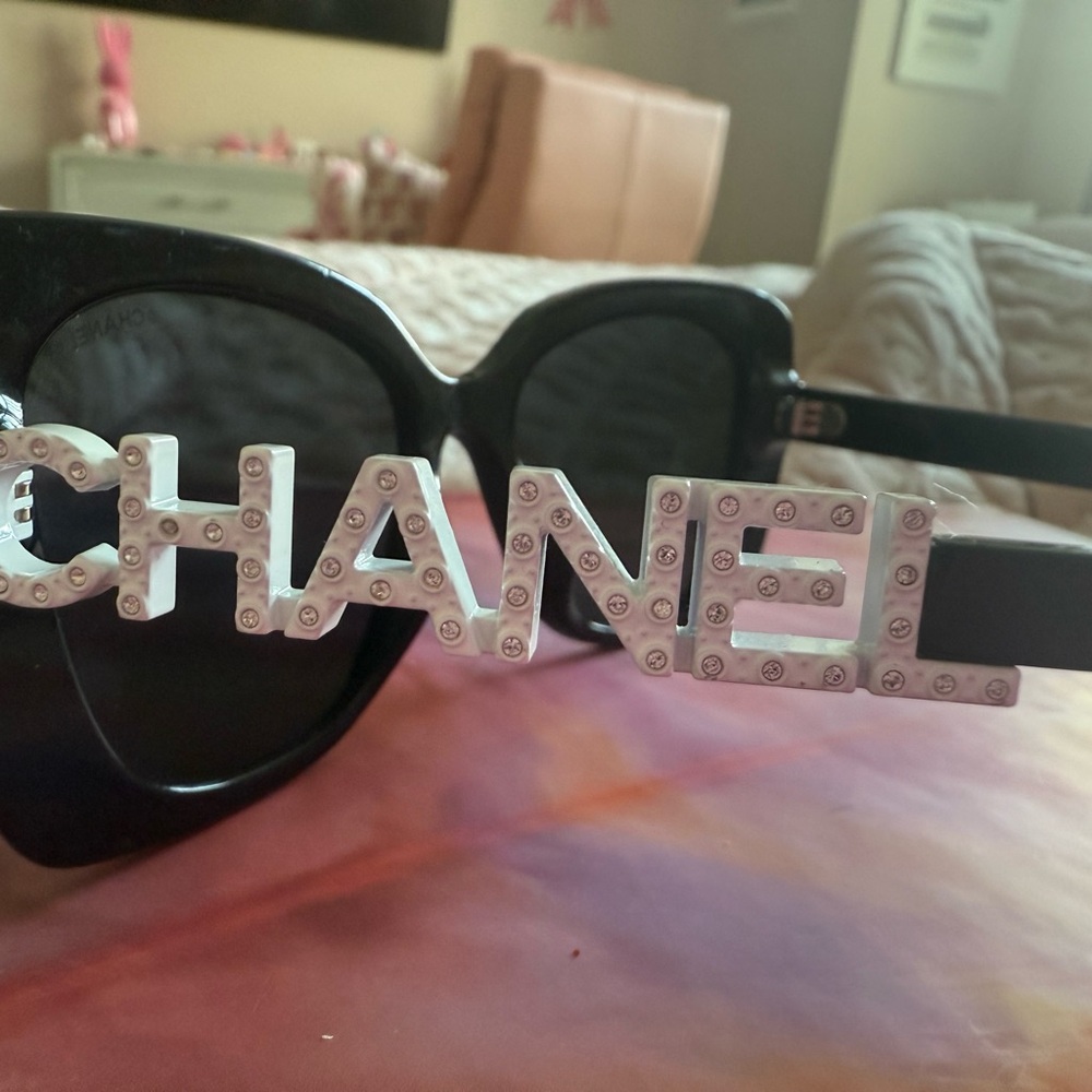 CHANEL Black Oversized Sunglasses with Metallic Detail
